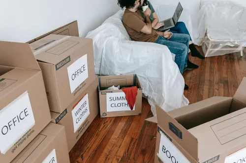 Minibodegas para Emprendimientos ¿Conviene Realmente? Analizando el Costo-Beneficio